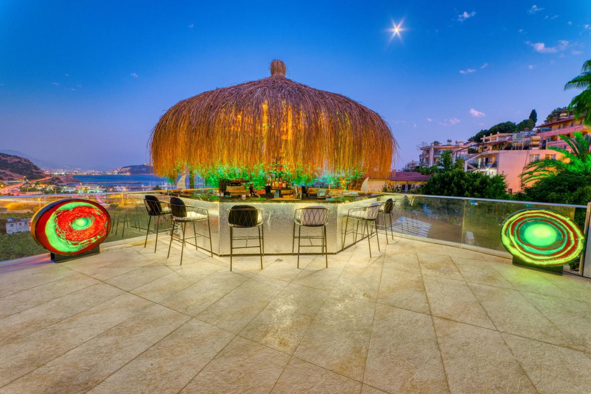 Illusion Beach & Clubhotel - Adults Only Alanya Exteriör bild